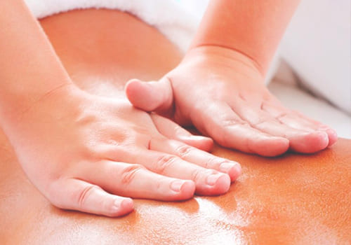 Масаж медом