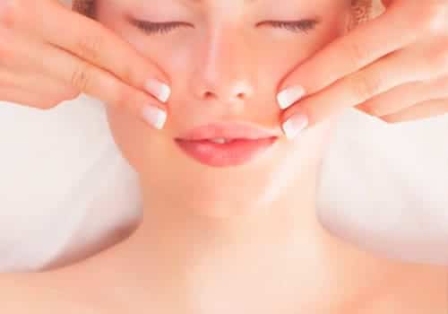 Китайський масаж обличчя